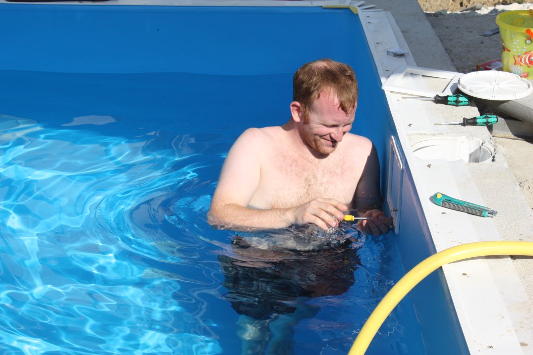 Pool befüllen Tag 2